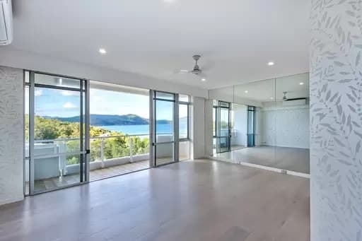 Hamilton Island, Hamilton Island - Thumbnail 2