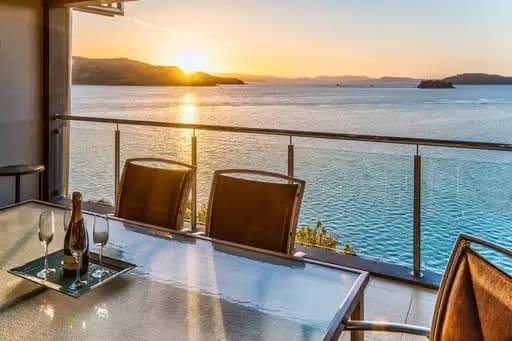 Hamilton Island, Hamilton Island - Image 1