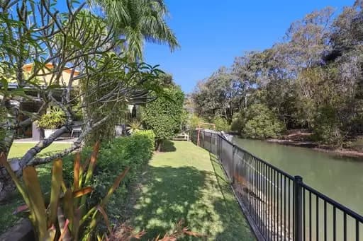 Burleigh Heads, Burleigh Heads - Thumbnail 2