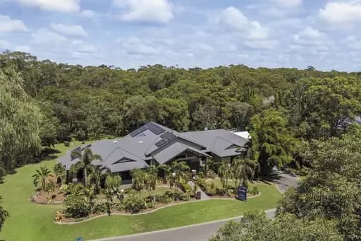 Redland Bay, Redland Bay - Image 1