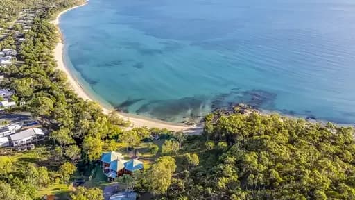 Hideaway Bay, Hideaway Bay - Thumbnail 3