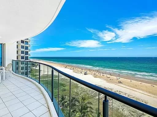 Surfers Paradise, Surfers Paradise - Image 1