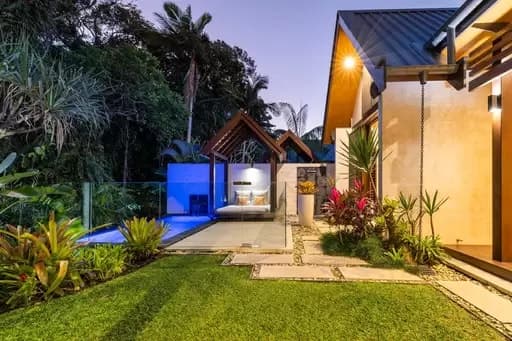 Port Douglas, Port Douglas - Thumbnail 3