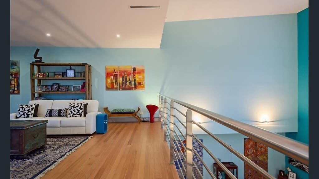 11 Boomerang Crescent, Sorrento, Bundall - Image 1