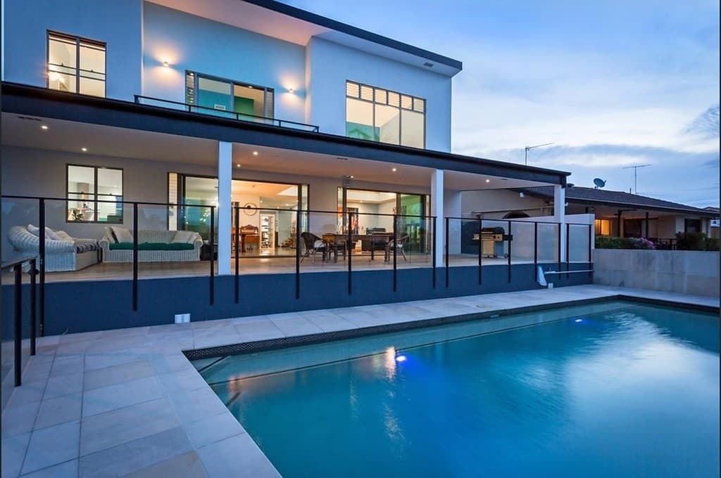 11 Boomerang Crescent, Sorrento, Bundall - Thumbnail 8