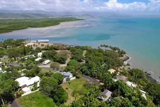 Port Douglas, Port Douglas - Thumbnail 3