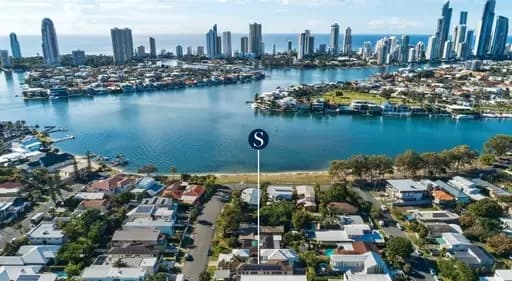 Southport, Southport - Image 1