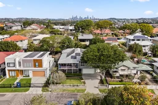 Wavell Heights, Wavell Heights - Thumbnail 3