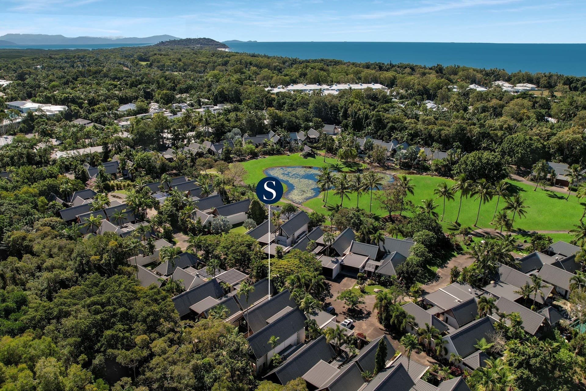 Port Douglas, Port Douglas - Thumbnail 6