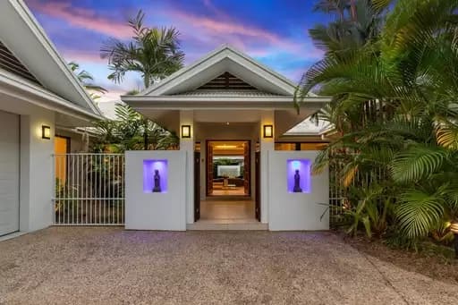 Port Douglas, Port Douglas - Thumbnail 5