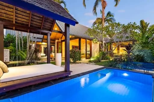 Port Douglas, Port Douglas - Thumbnail 2