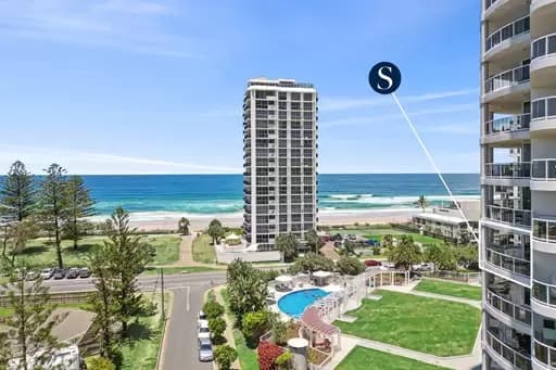Main Beach, Main Beach - Image 1