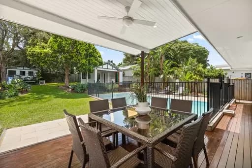 Coorparoo, Coorparoo - Image 1