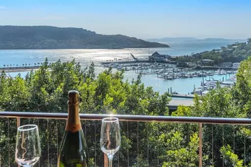 Hamilton Island, Hamilton Island - Image 1