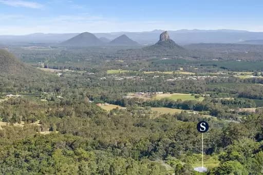 Mount Mellum, Mount Mellum - Image 1