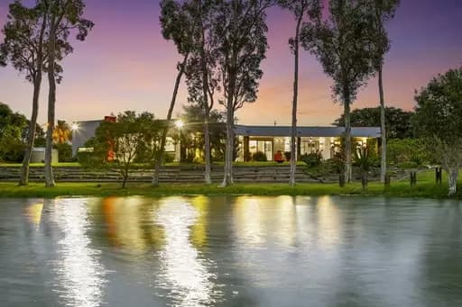 Burrum Heads, Burrum Heads - Thumbnail 2