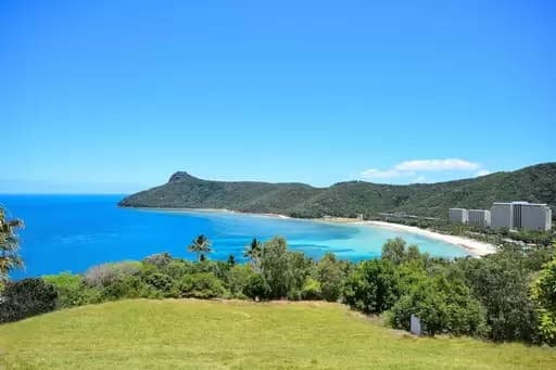 Hamilton Island, Hamilton Island - Image 1