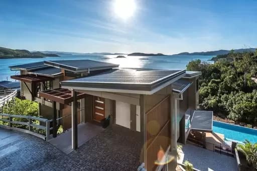 Hamilton Island, Hamilton Island - Thumbnail 2