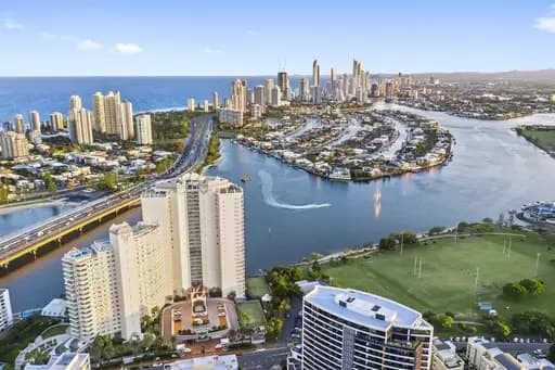 Southport, Southport - Thumbnail 2