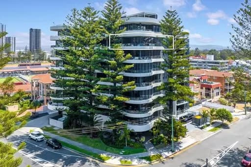 Broadbeach, Broadbeach - Image 1