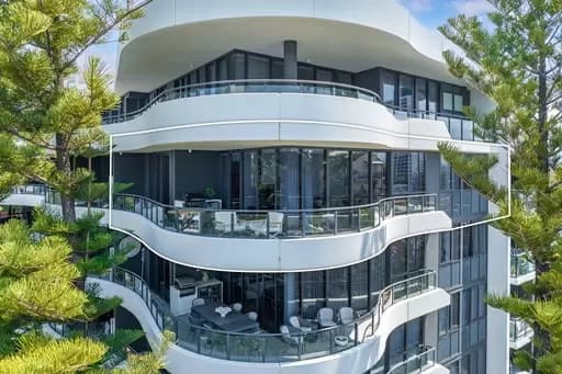 Broadbeach, Broadbeach - Thumbnail 2