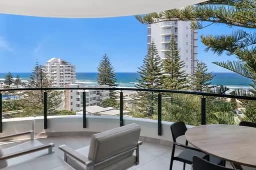 Broadbeach, Broadbeach - Thumbnail 3