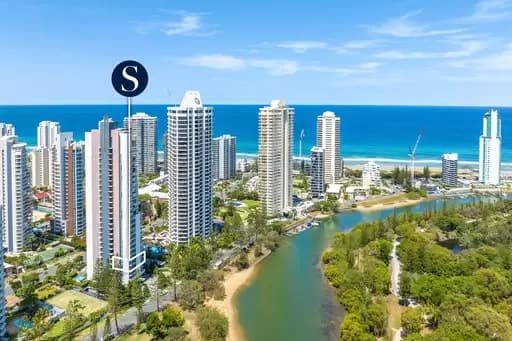 Main Beach, Main Beach - Thumbnail 3