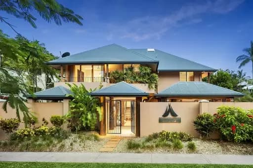 Port Douglas, Port Douglas - Image 1