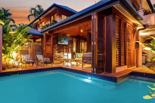 Port Douglas, Port Douglas - Thumbnail 2