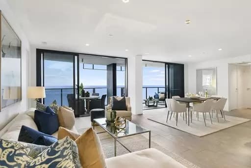 Broadbeach, Broadbeach - Image 1