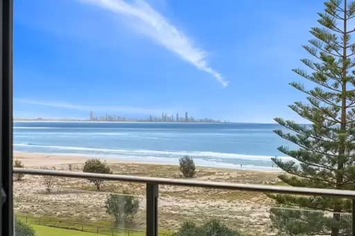 Coolangatta, Coolangatta - Image 1