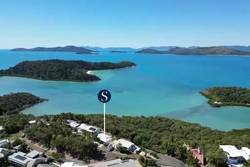 Shute Harbour, Shute Harbour - Thumbnail 2