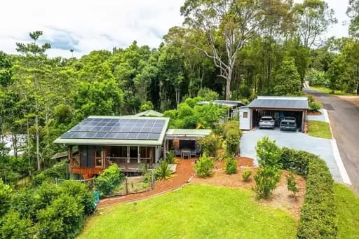 Currumbin Valley, Currumbin Valley - Image 1