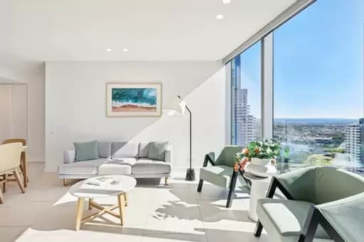 Broadbeach, Broadbeach - Thumbnail 4