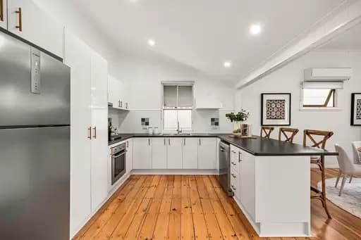 Yeronga, Yeronga - Thumbnail 5