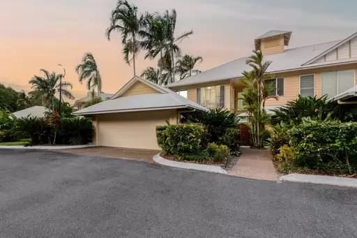 Port Douglas, Port Douglas - Image 1