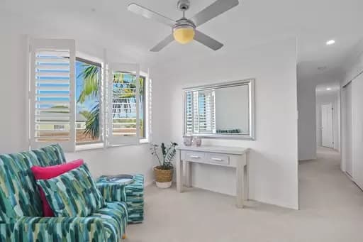 Miami, Miami - Thumbnail 5