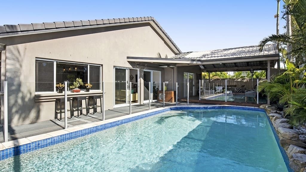 Bundall, Bundall - Image 1