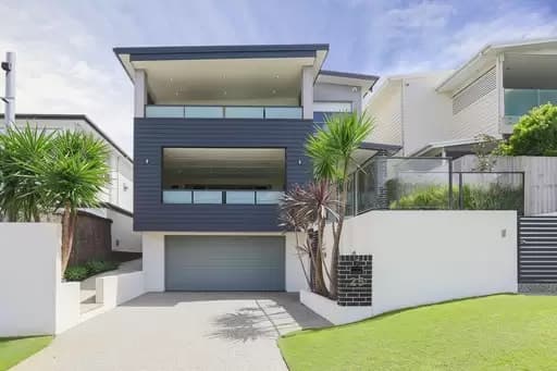 Wavell Heights, Wavell Heights - Image 1