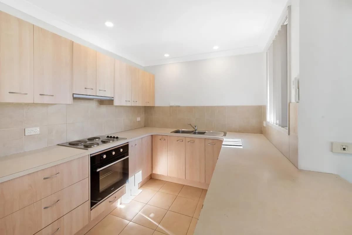 2/74 Yates Street, East Branxton - Thumbnail 4