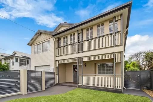Wooloowin, Wooloowin - Image 1