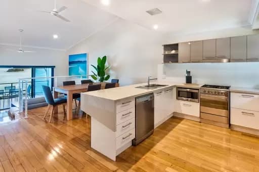Hamilton Island, Hamilton Island - Thumbnail 5