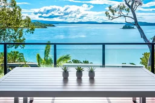 Hamilton Island, Hamilton Island - Image 1