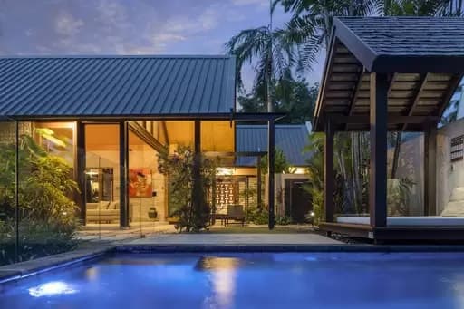 Port Douglas, Port Douglas - Thumbnail 3
