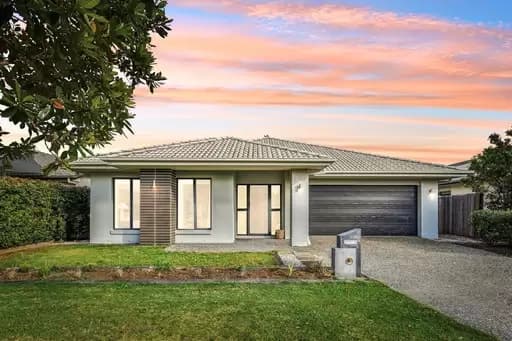 Pimpama, Pimpama - Image 1