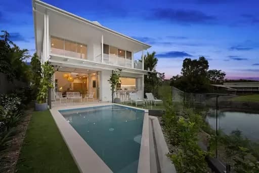Port Douglas, Port Douglas - Image 1
