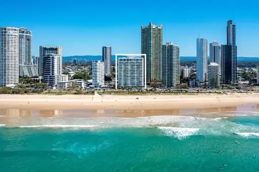 Surfers Paradise, Surfers Paradise - Image 1