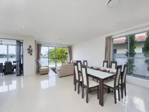 Helensvale, Helensvale - Thumbnail 5