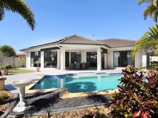 Helensvale, Helensvale - Image 1