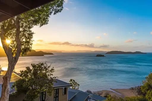 Hamilton Island, Hamilton Island - Image 1